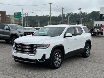 Certified 2023 GMC Acadia SLT w/ LPO, Floor Liner Package
