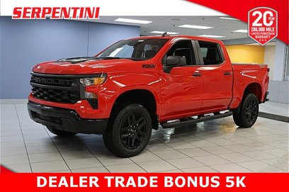 New 2025 Chevrolet Silverado 1500 Custom Trail Boss w/ Turbomax Blackout Package