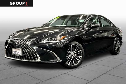 Used 2024 Lexus ES 250 w/ Premium Package
