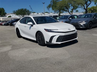 Used 2025 Toyota Camry SE