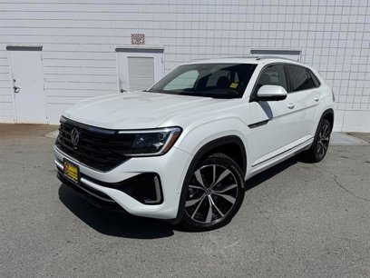New 2025 Volkswagen Atlas Cross Sport SEL Premium R-Line