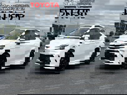 New 2025 Toyota Camry LE