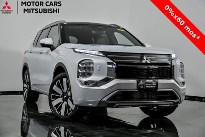 New 2025 Mitsubishi Outlander SEL