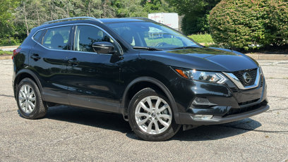 Certified 2022 Nissan Rogue Sport SV w/ Technology Package