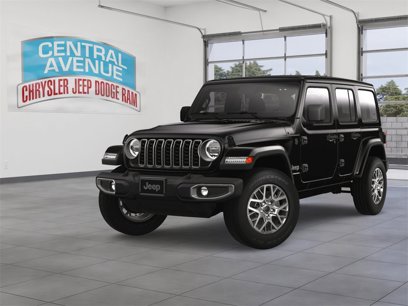 Used 2025 Jeep Wrangler Sahara