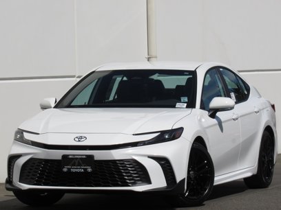 New 2025 Toyota Camry SE