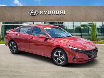 Certified 2023 Hyundai Elantra SEL w/ Convenience Package