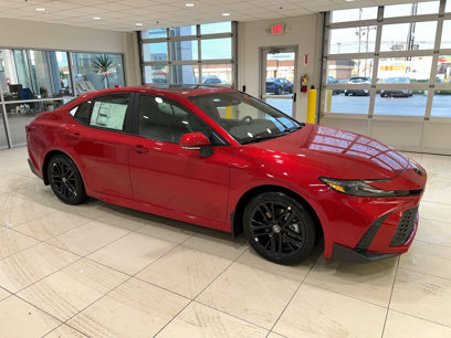 New 2025 Toyota Camry SE w/ Multimedia Upgrade Package