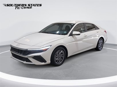 Certified 2024 Hyundai Elantra Blue