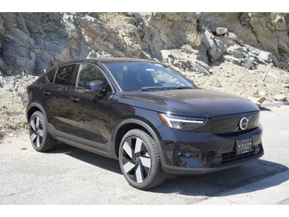 New 2024 Volvo C40 Recharge Plus w/ Climate Package