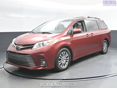 Used 2019 Toyota Sienna XLE