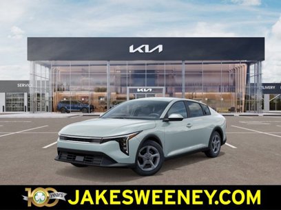 New 2025 Kia K4 LXS