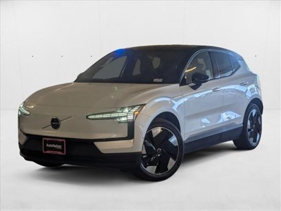 New 2025 Volvo EX30 Ultra w/ Climate Package