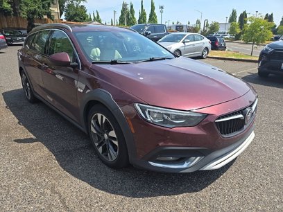 Used 2019 Buick Regal Essence w/ Driver Confidence Package I