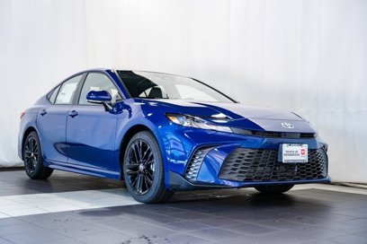 New 2025 Toyota Camry SE
