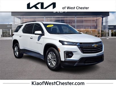 Used 2022 Chevrolet Traverse LT