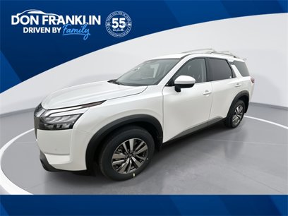 New 2025 Nissan Pathfinder SL
