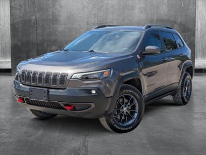 Used 2019 Jeep Cherokee Trailhawk w/ Cold Weather Group