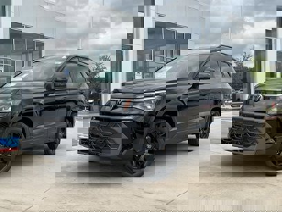 New 2025 Volkswagen Taos SE