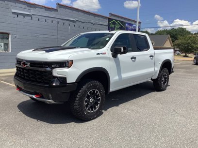 New 2025 Chevrolet Silverado 1500 ZR2 w/ Technology Package