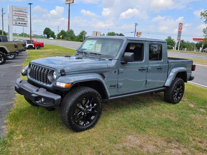 New 2025 Jeep Gladiator Sport