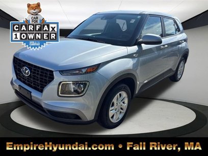 Used 2022 Hyundai Venue SE w/ Cargo Package