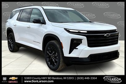 New 2025 Chevrolet Traverse LT w/ Midnight/Sport Edition