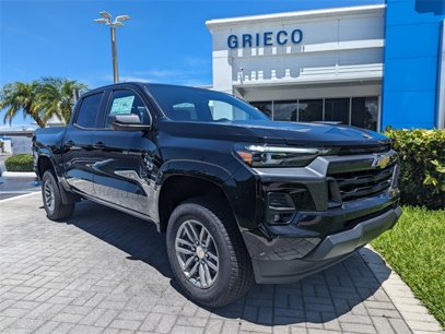 New 2025 Chevrolet Colorado LT w/ LT Convenience Package