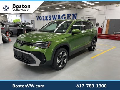 New 2025 Volkswagen Taos SE