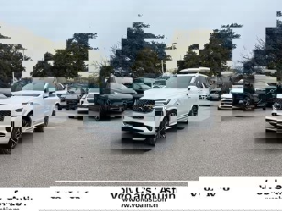 New 2025 Volvo XC90 B6 Plus w/ Protection Package Premier