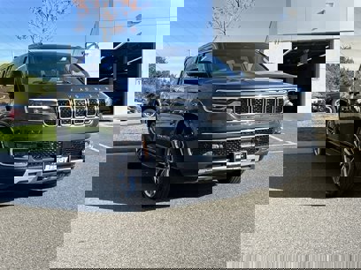 Certified 2023 Jeep Wagoneer Series II w/ Premium Group I