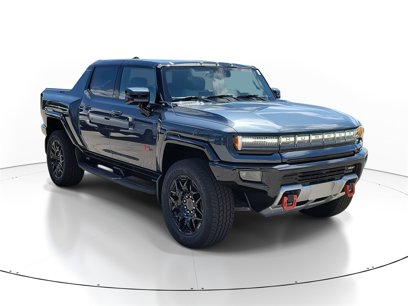 New 2025 GMC Hummer EV 2X w/ LPO, Sport Package