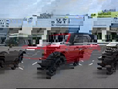 New 2025 Ford Bronco Big Bend w/ Black Appearance Package