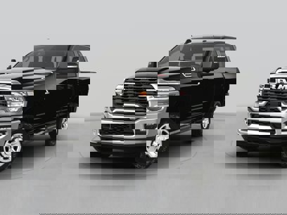 New 2025 RAM 2500 Big Horn w/ Safety Group