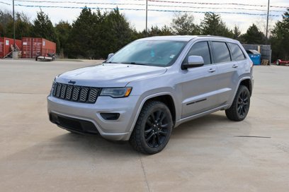 Used 2021 Jeep Grand Cherokee Laredo X