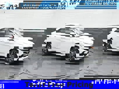 New 2025 Hyundai Elantra Hybrid