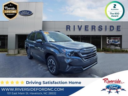 Used 2025 Subaru Forester Premium w/ Convenience Package #1