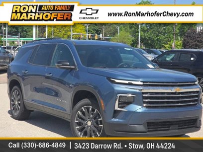 New 2025 Chevrolet Traverse LT w/ Sun and Wheel Package