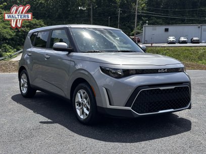 Used 2023 Kia Soul LX w/ LX Technology Package