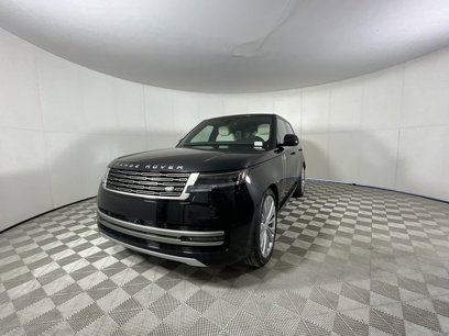 New 2025 Land Rover Range Rover SE