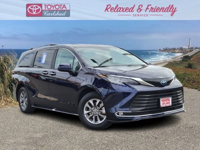 Used 2023 Toyota Sienna XLE
