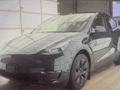 Used 2025 Tesla Model Y Long Range