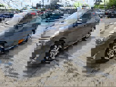 Used 2014 Toyota Camry XLE