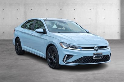 New 2025 Volkswagen Jetta SE
