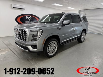 New 2025 GMC Yukon Denali w/ Sun & Power Step Package