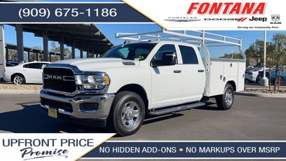 New 2024 RAM 2500 Tradesman w/ Chrome Appearance Group