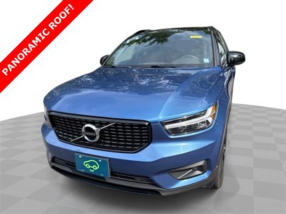 Used 2021 Volvo XC40 T5 R-Design w/ Climate Package
