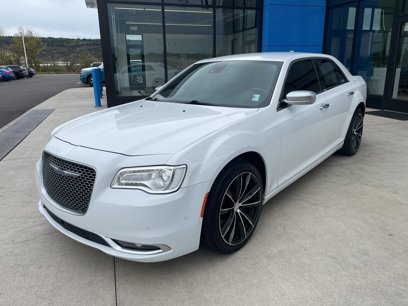 Used 2020 Chrysler 300 C w/ Safetytec Plus Group