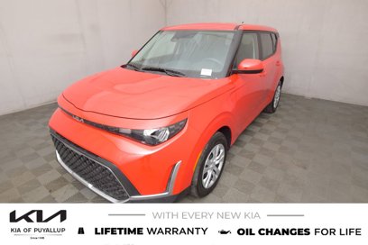 New 2025 Kia Soul LX