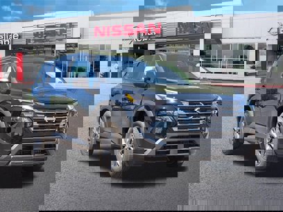 New 2025 Nissan Rogue S
